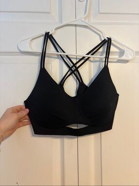 Black Victoria’s secret sports bra